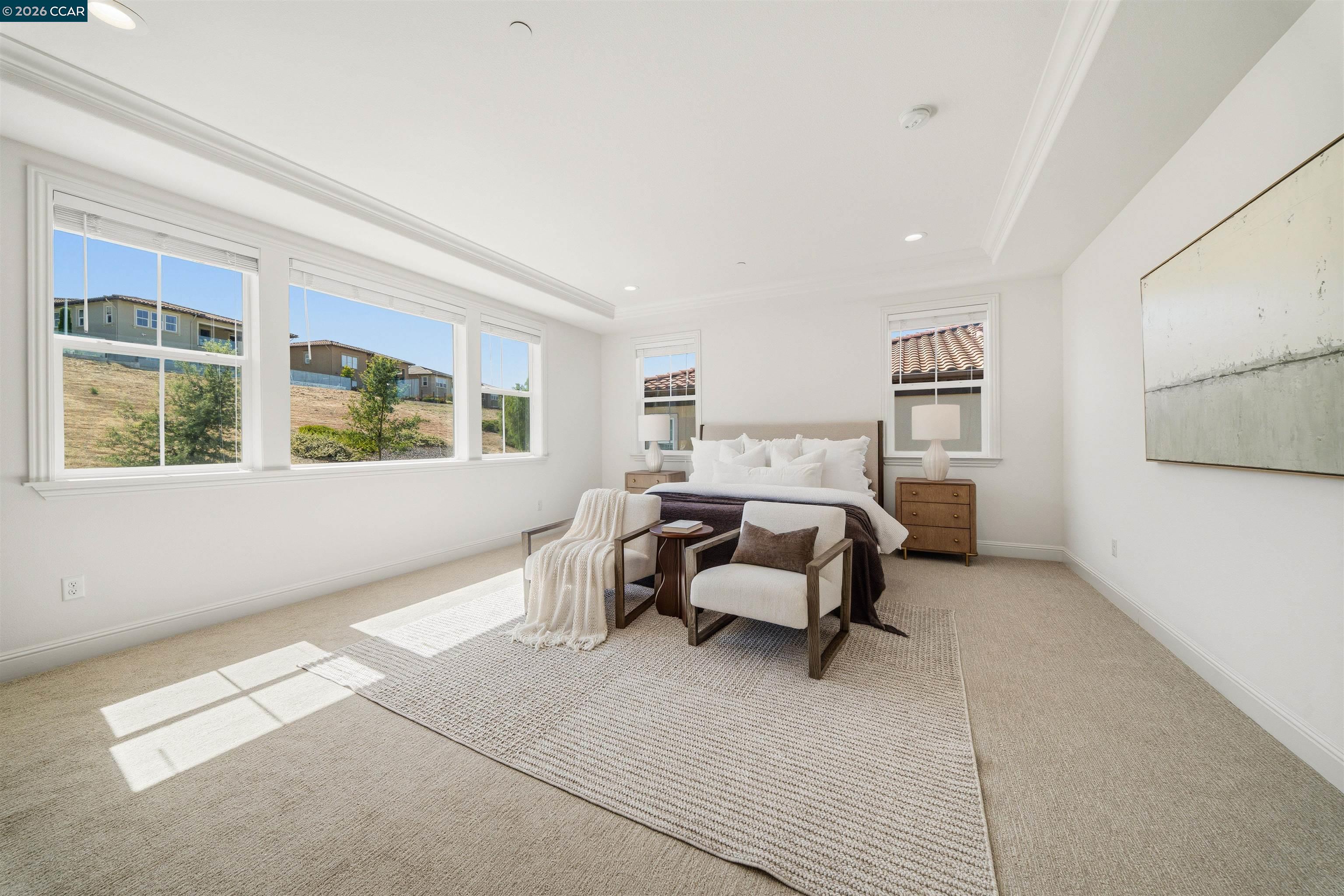1124 Rosamund Dr