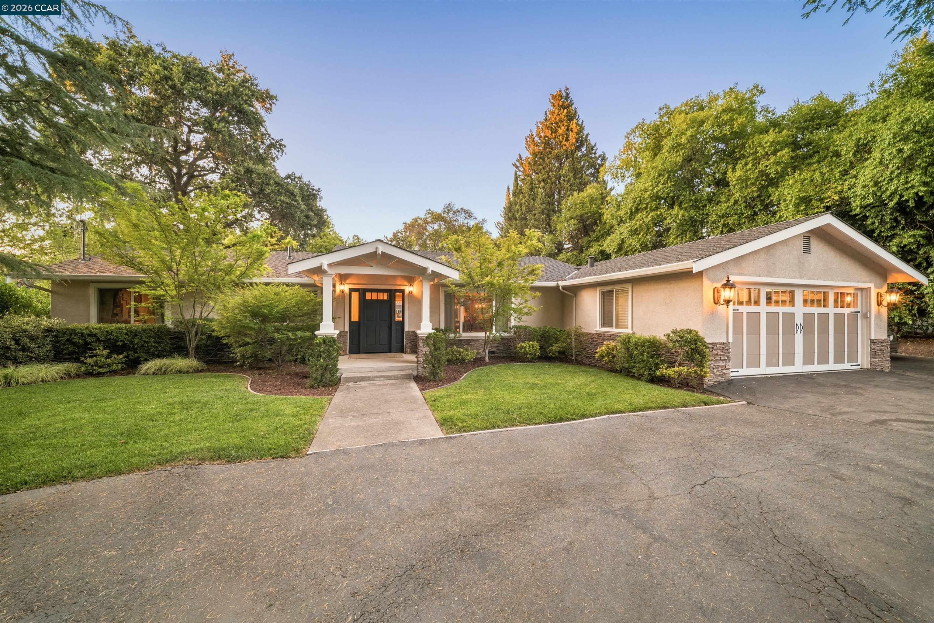 2065 Diablo Rd