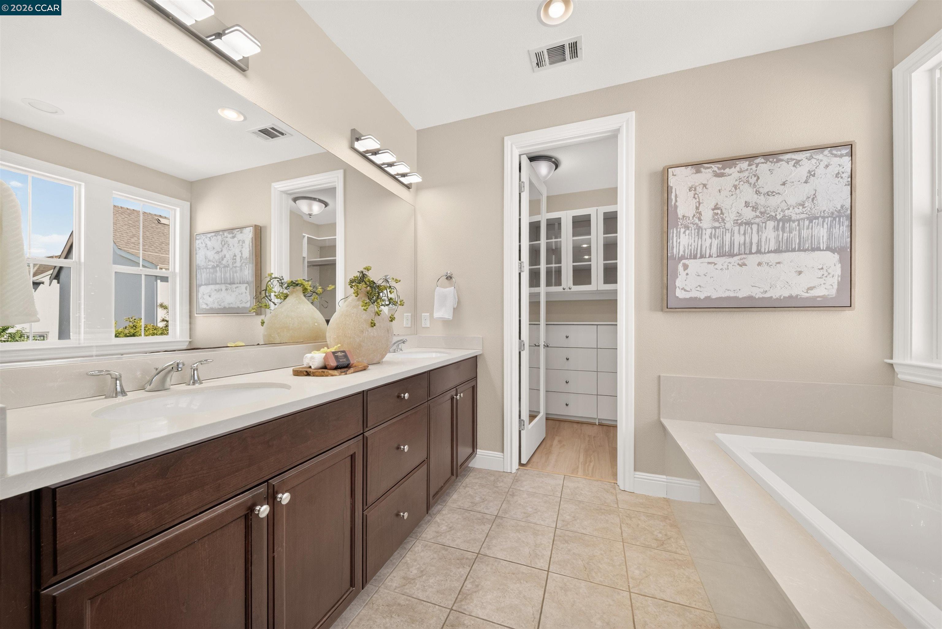 4266 Sunset View Dr