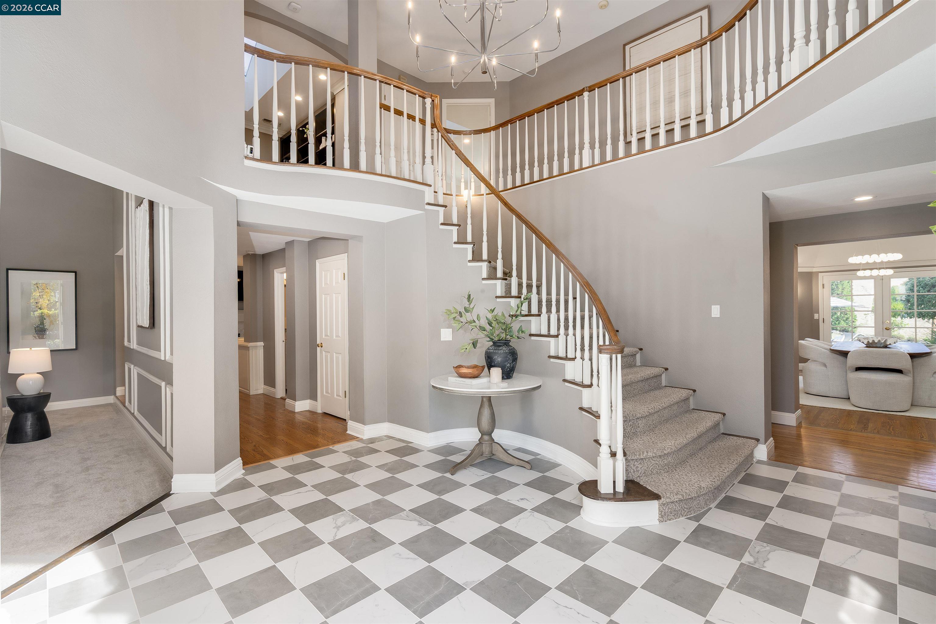 10 Bent Oak Ct