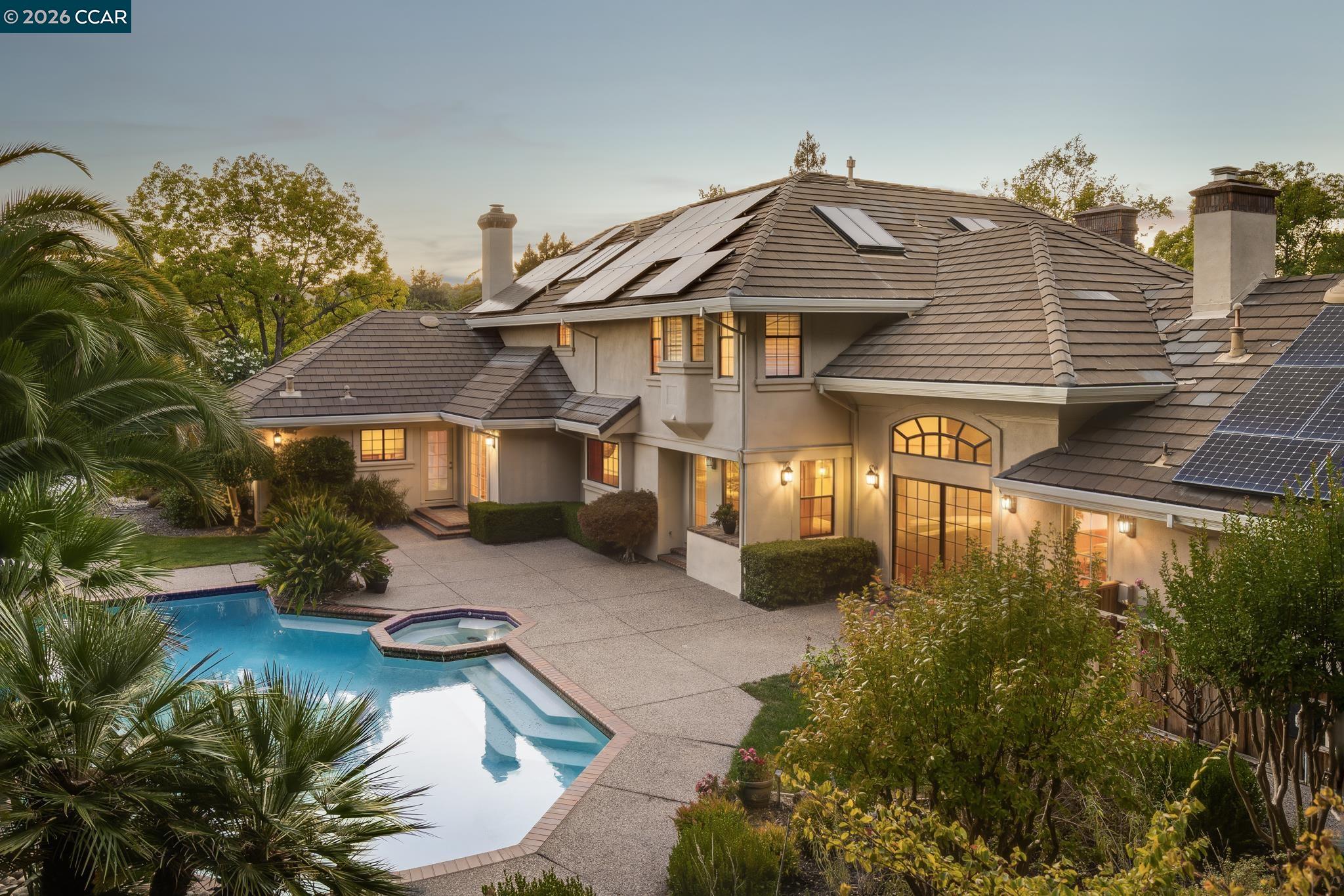 10 Bent Oak Ct