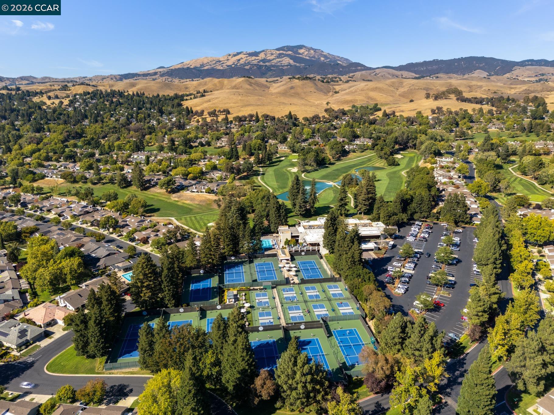 2124 Presidio Ct