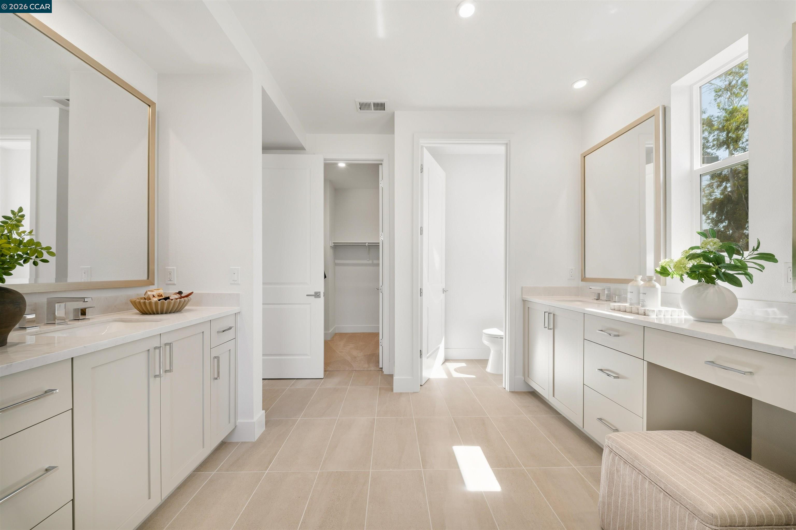 207 Bisque Ct