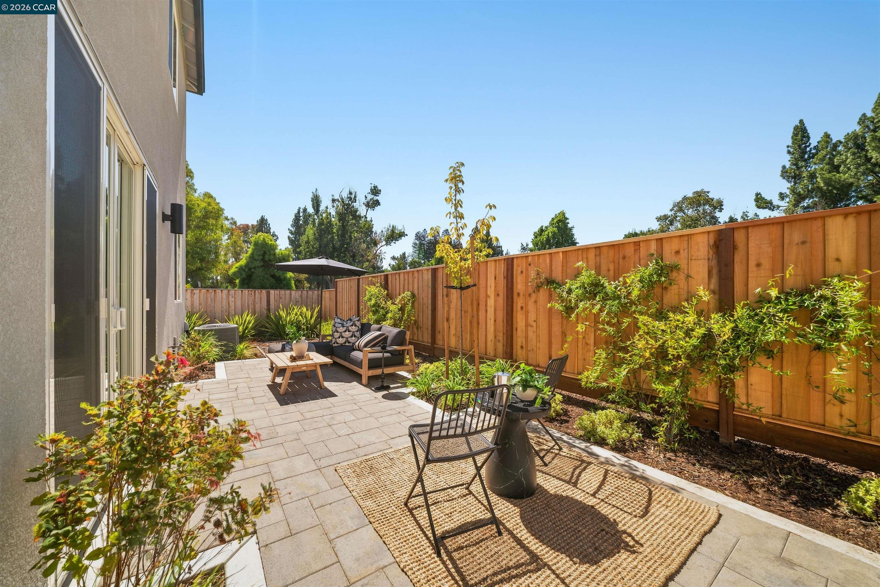 207 Bisque Ct
