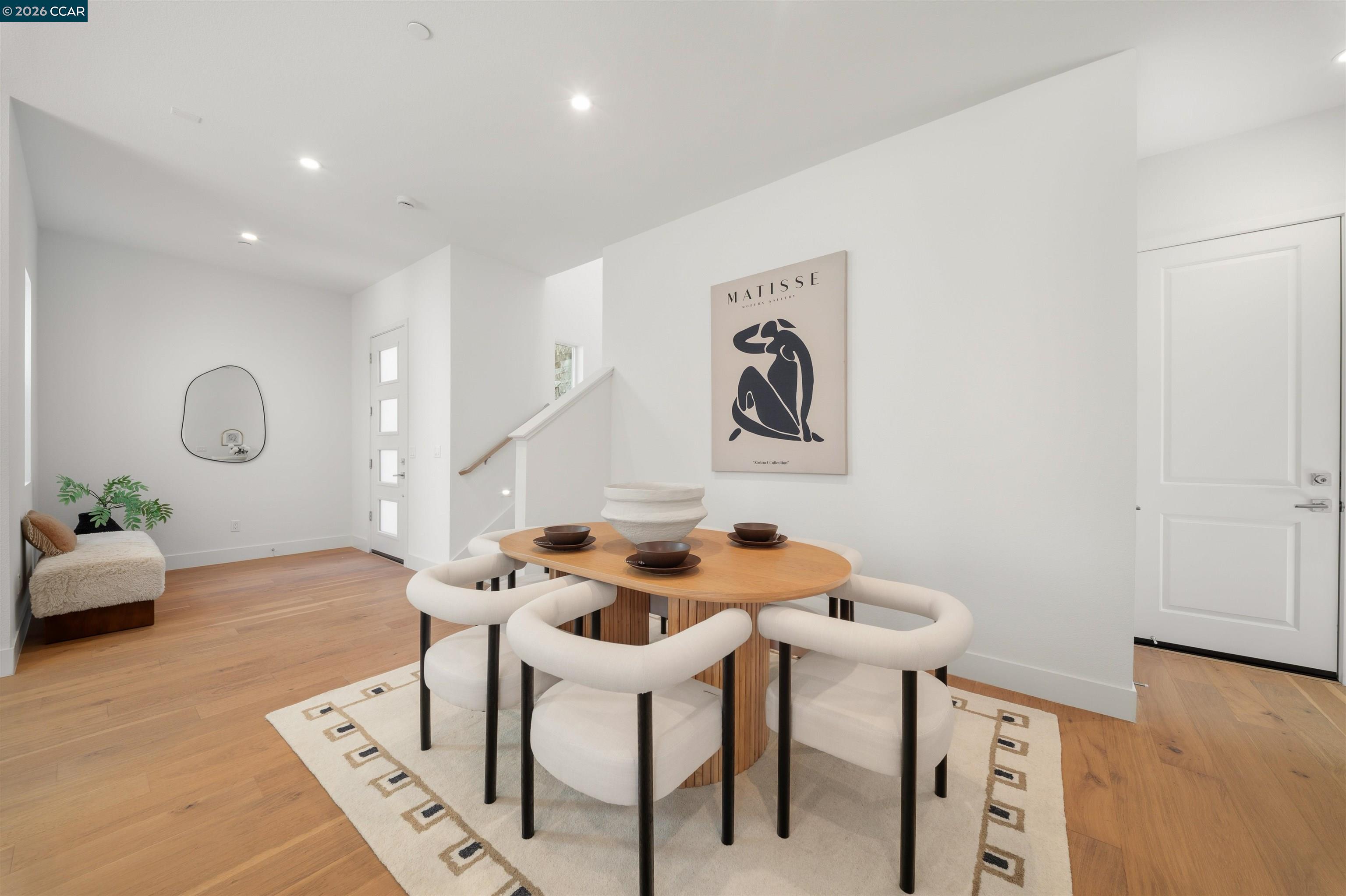 207 Bisque Ct