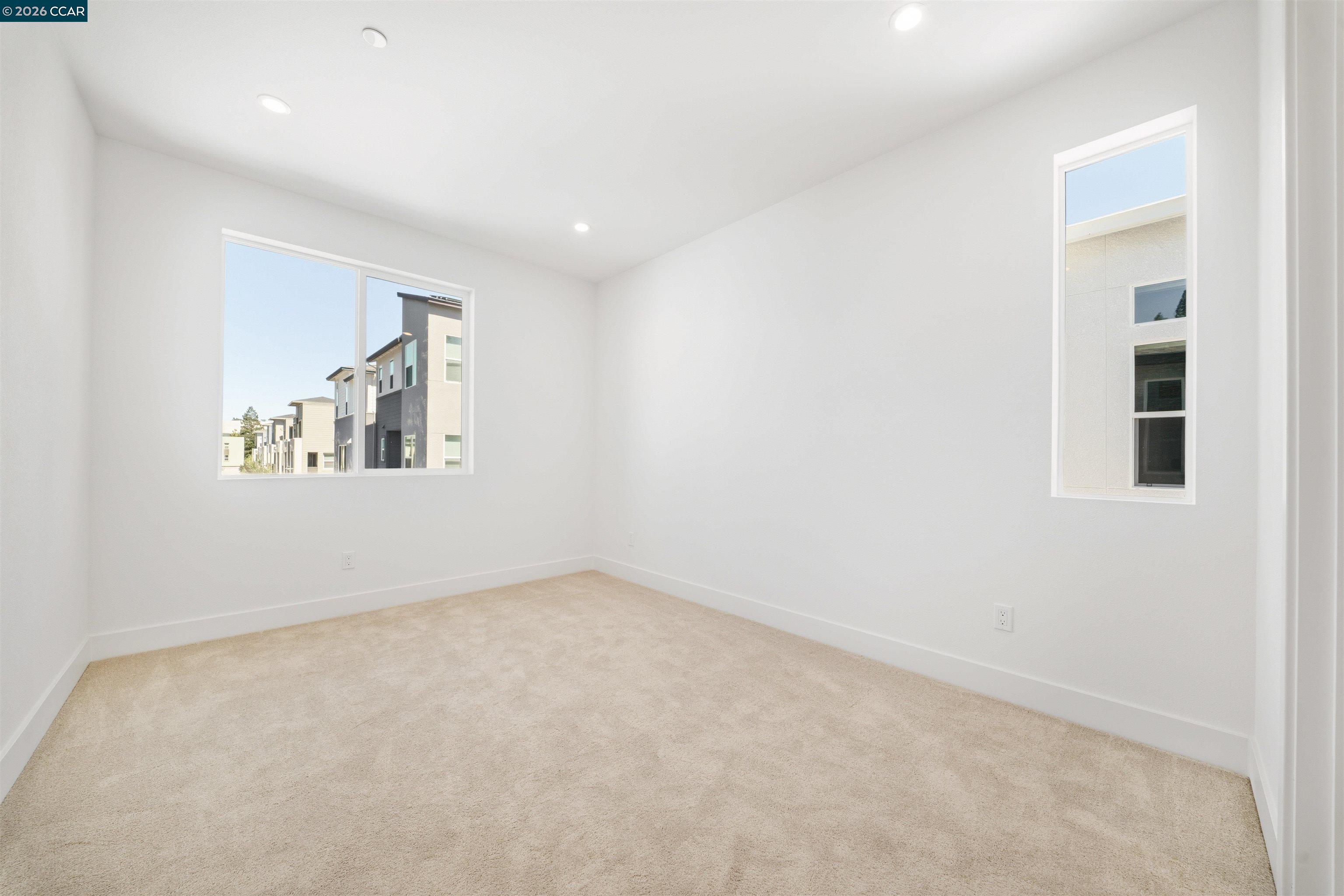 207 Bisque Ct