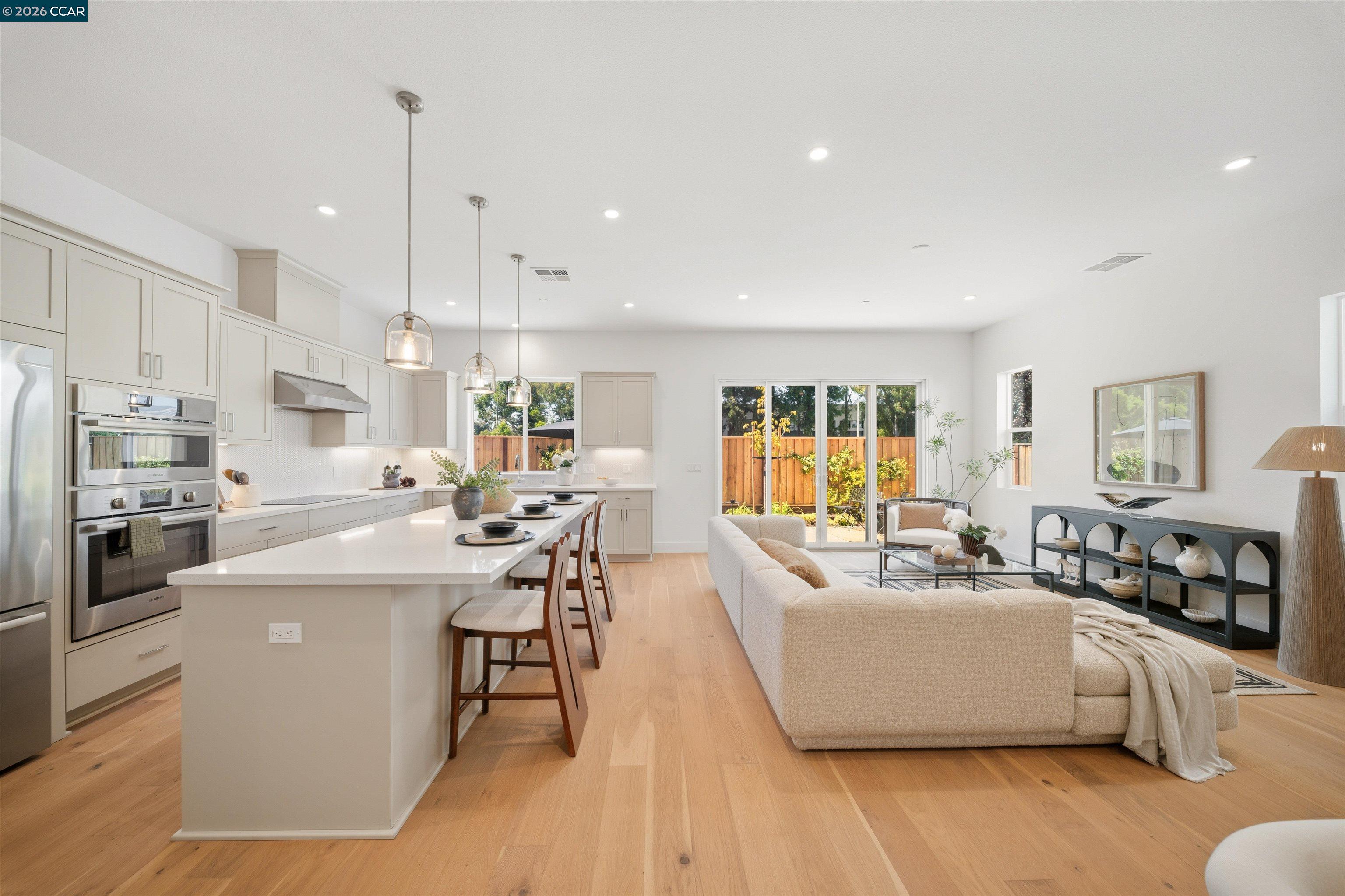 207 Bisque Ct