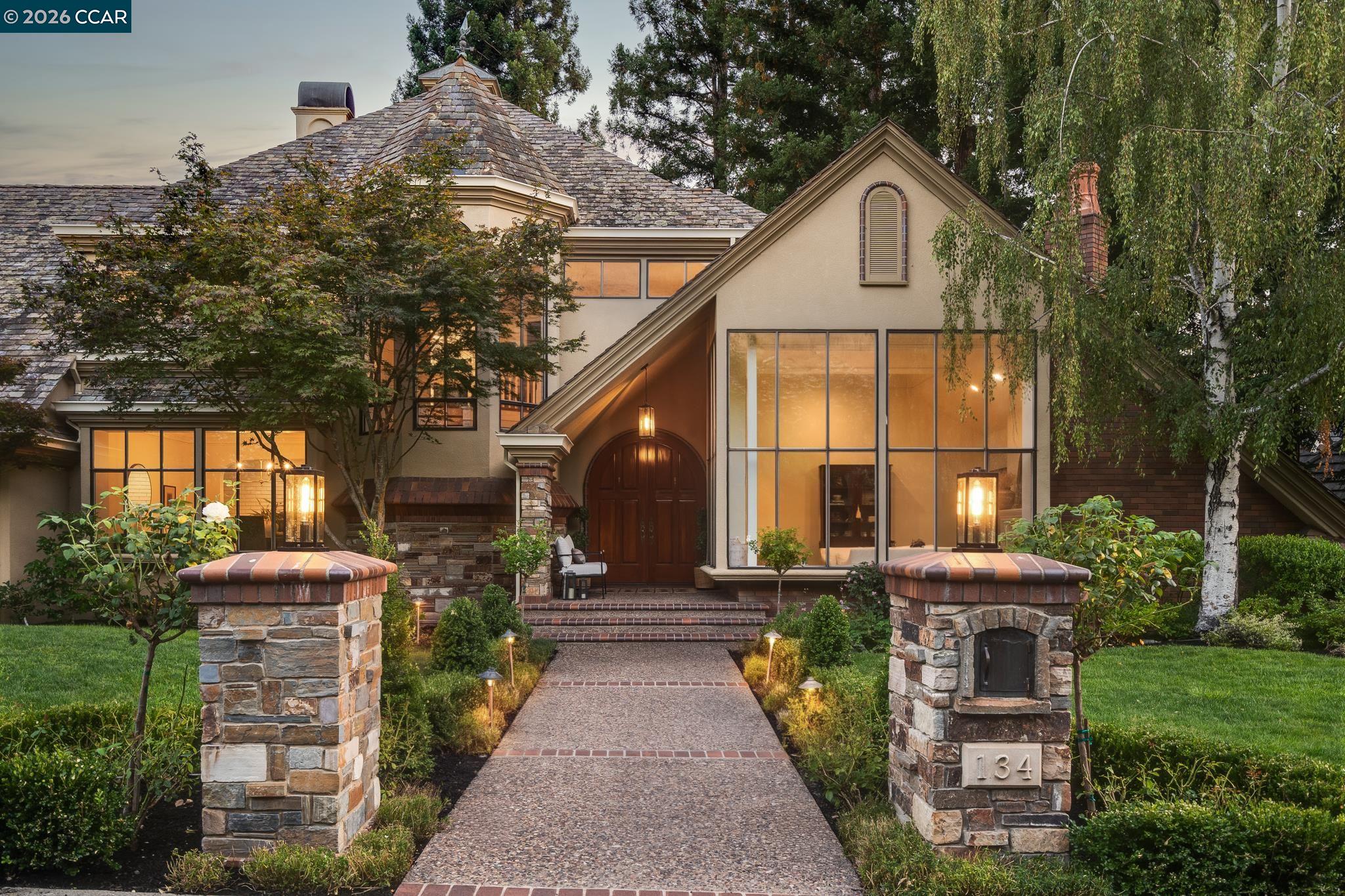 134 Pepperwood Ct