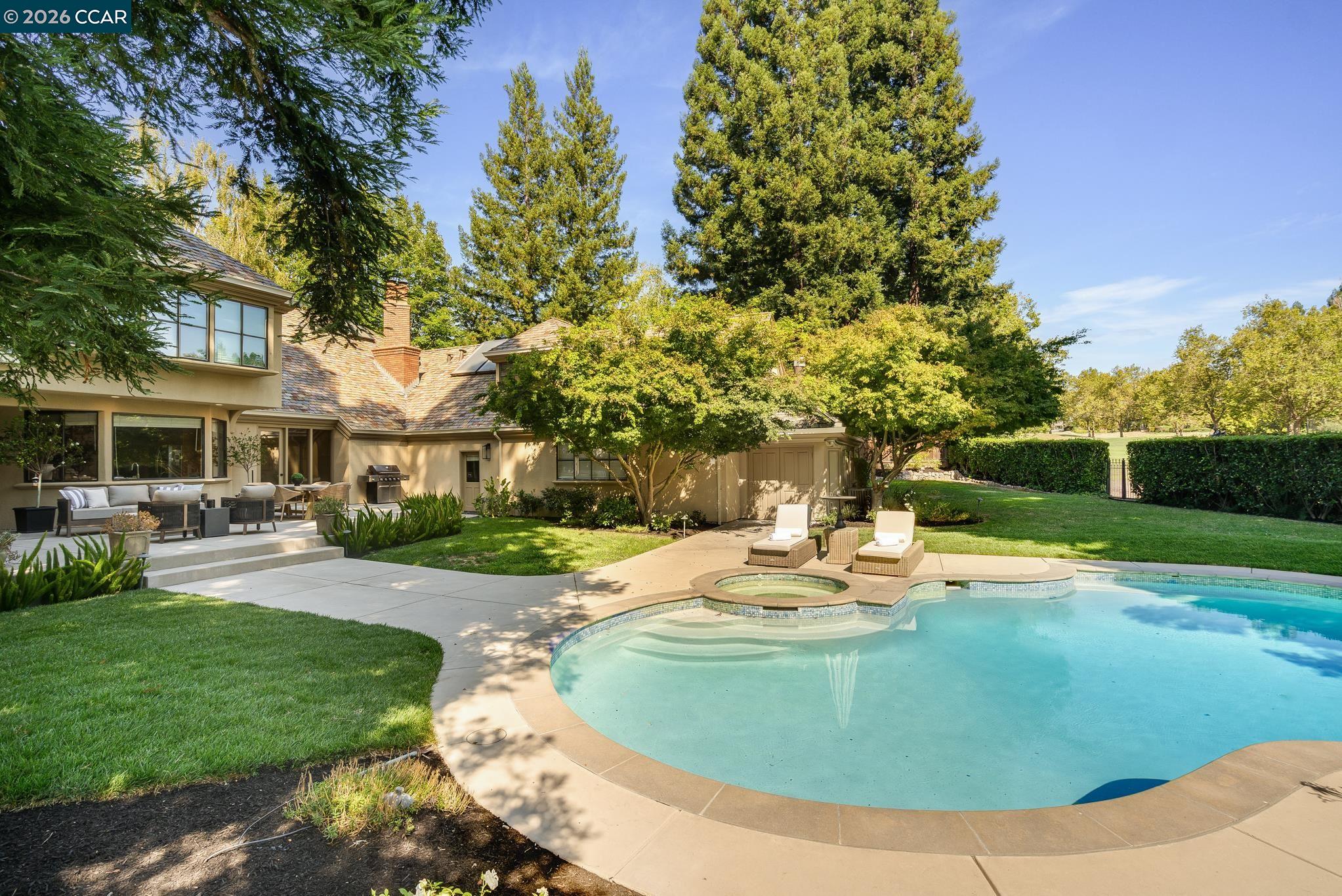134 Pepperwood Ct