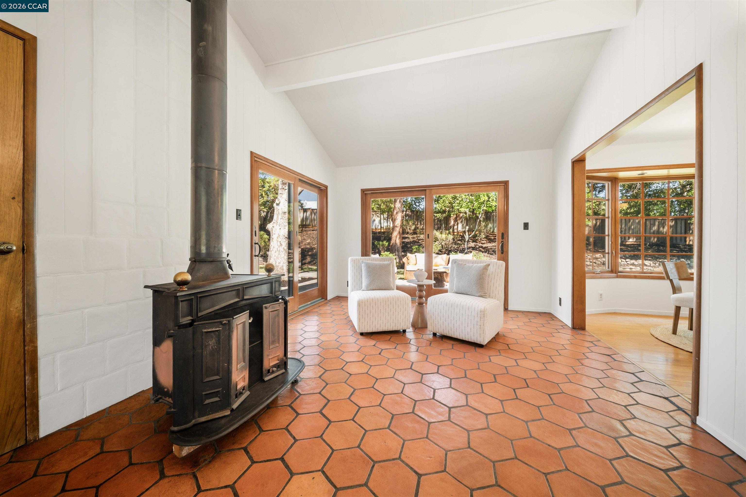 805 Turrini Dr