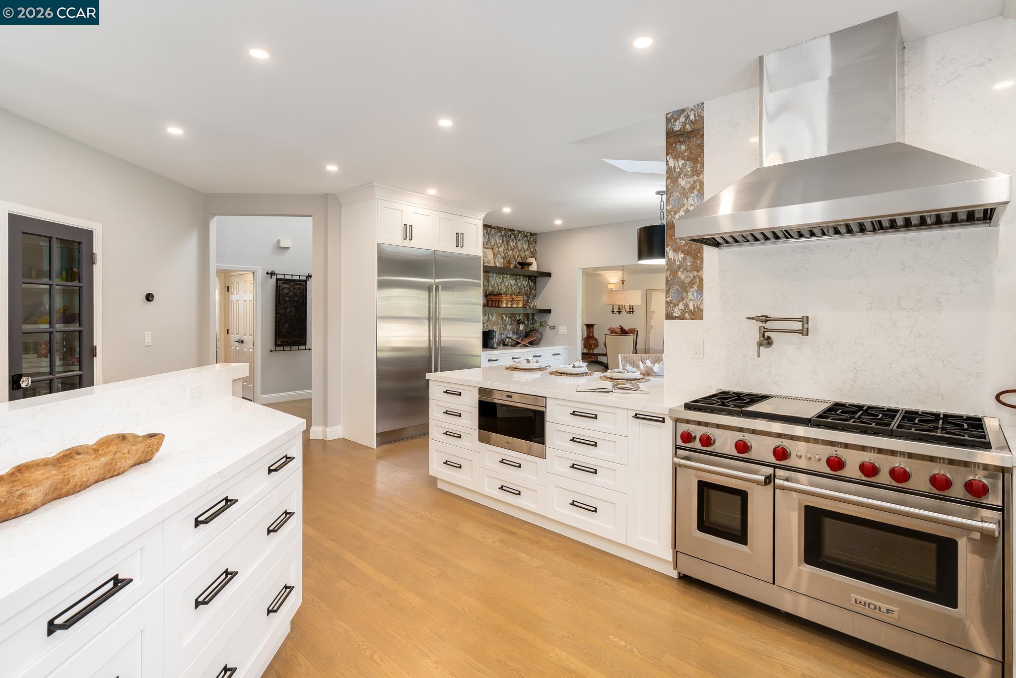 7 Eastward Ln