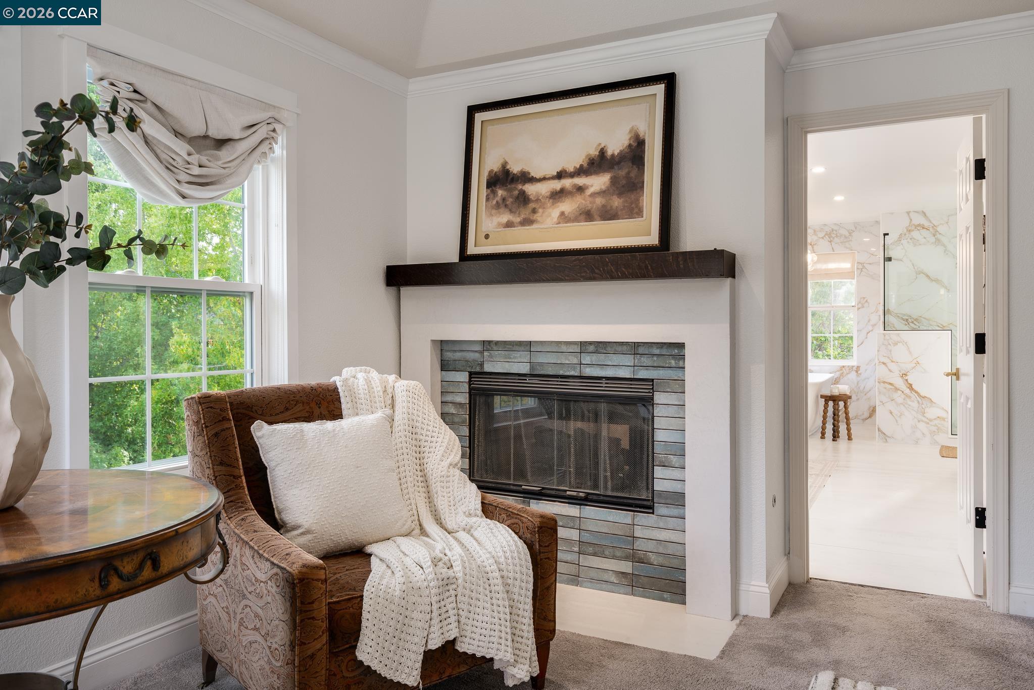 7 Eastward Ln