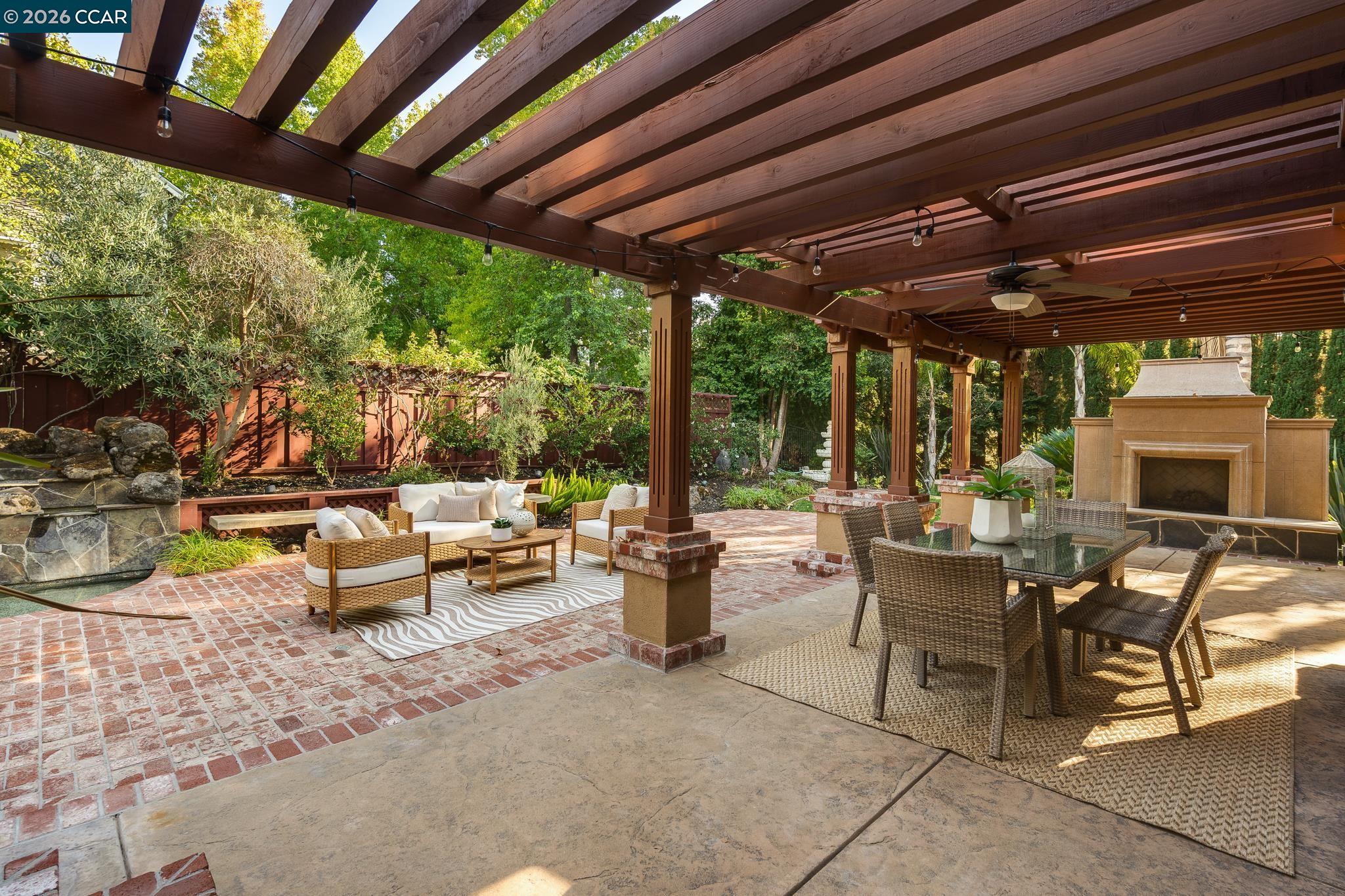 3271 Blackhawk Meadow Dr