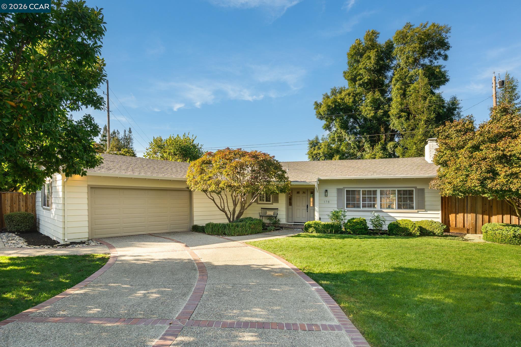178 Paraiso Drive