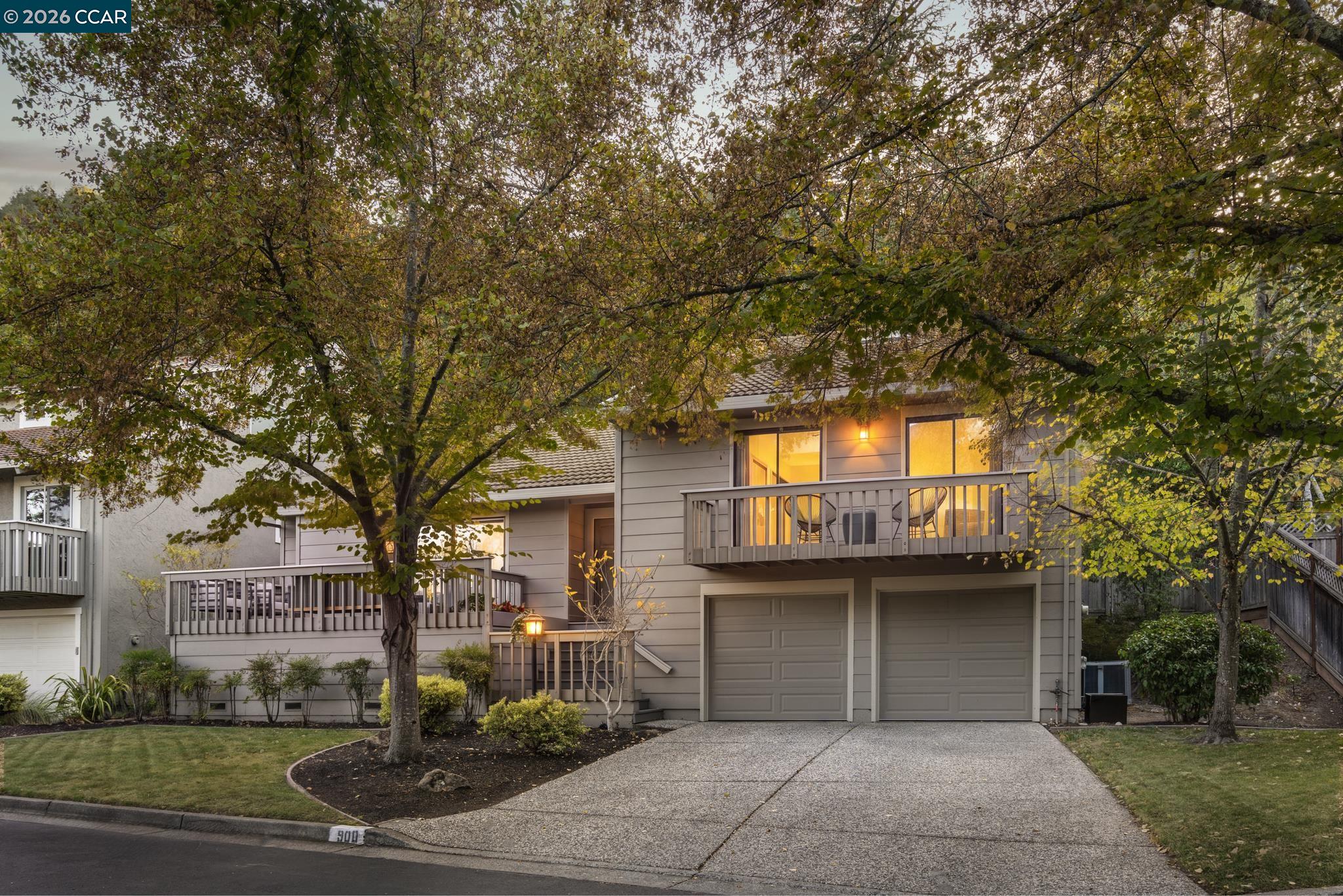 900 Augusta Dr