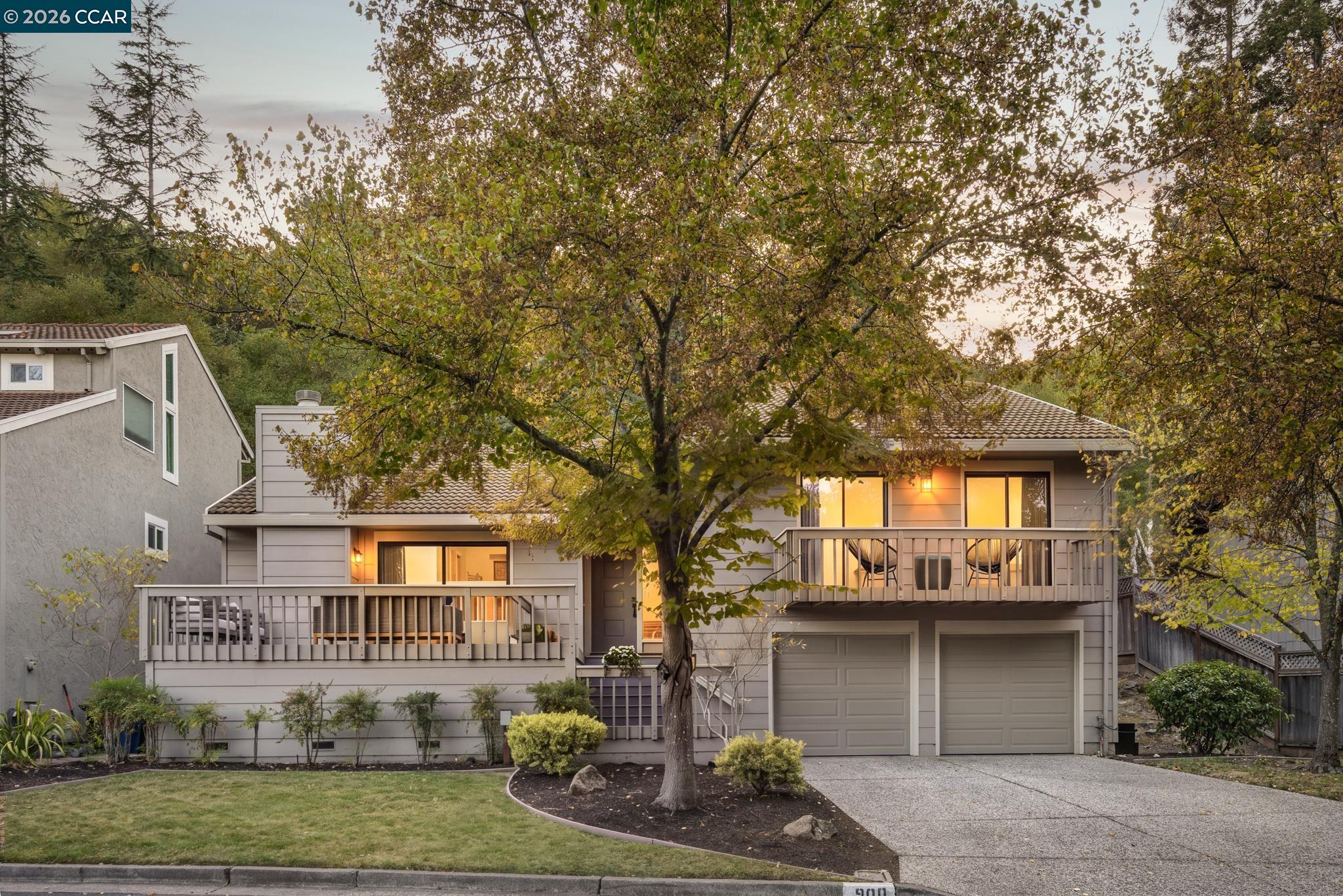 900 Augusta Dr