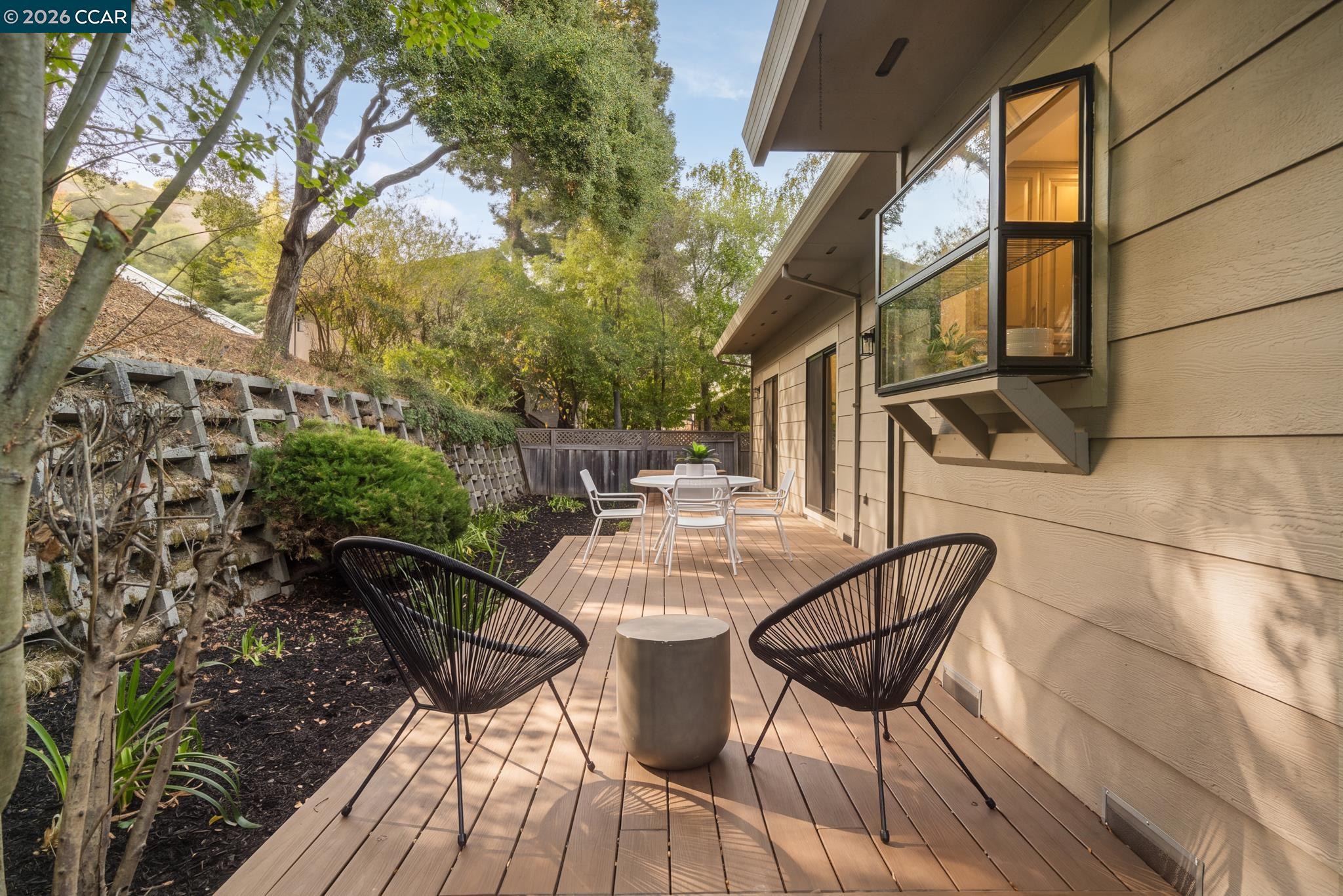 900 Augusta Dr