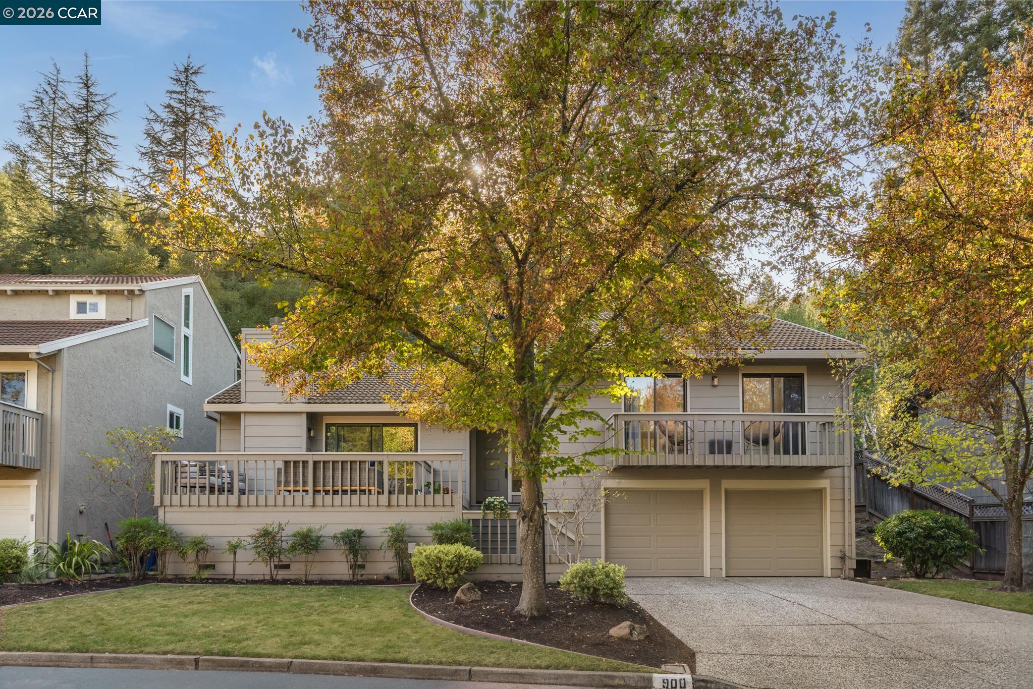 900 Augusta Dr