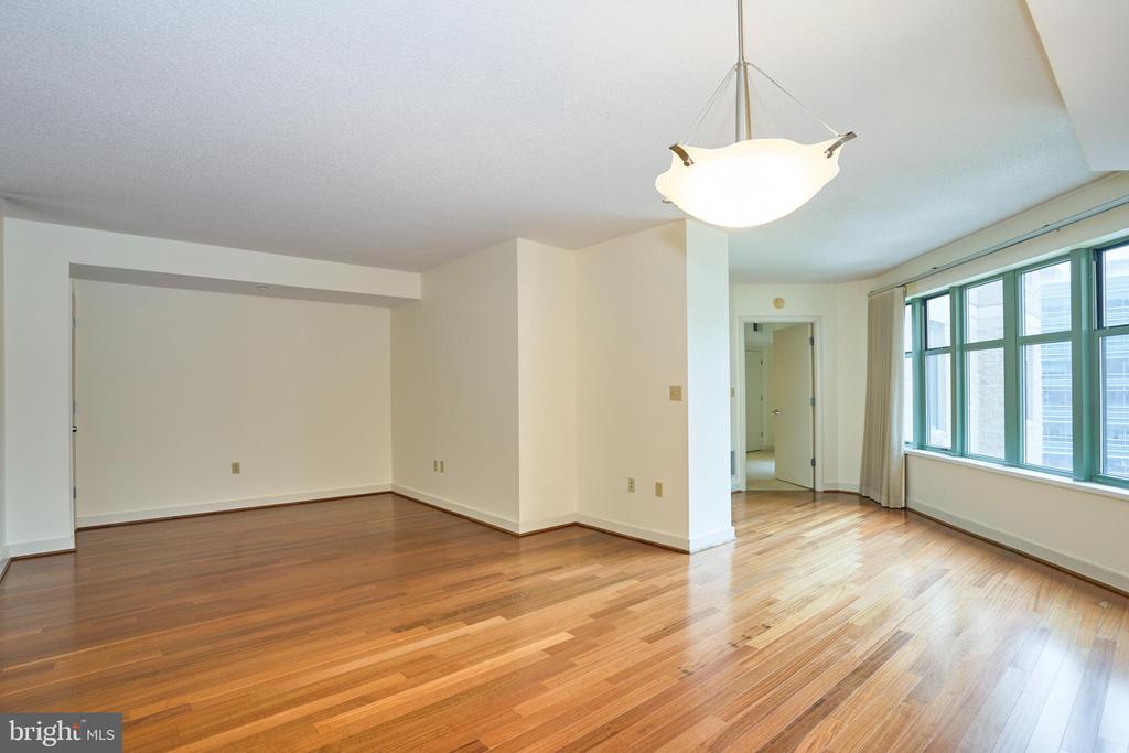1150 K STREET NW 1011