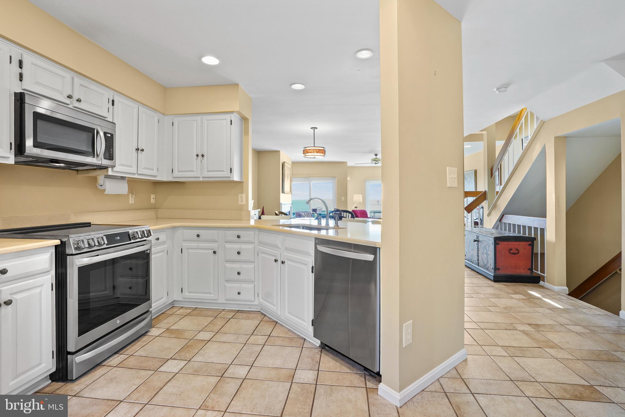 8179 WINDWARD KEY DRIVE