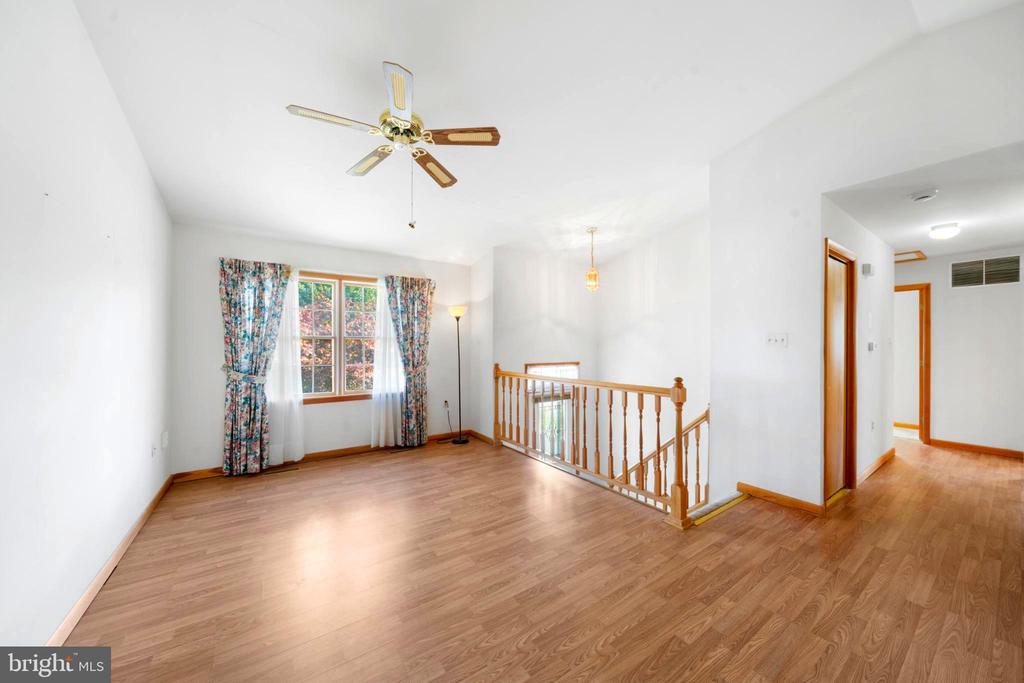 201 S 2ND STREET