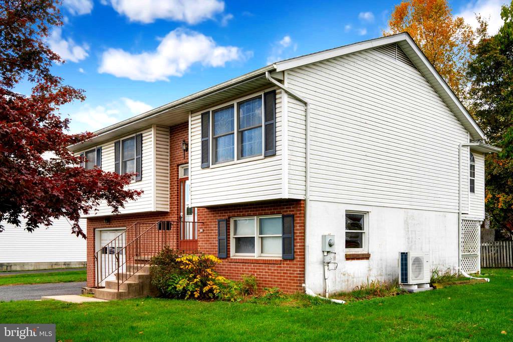 201 S 2ND STREET