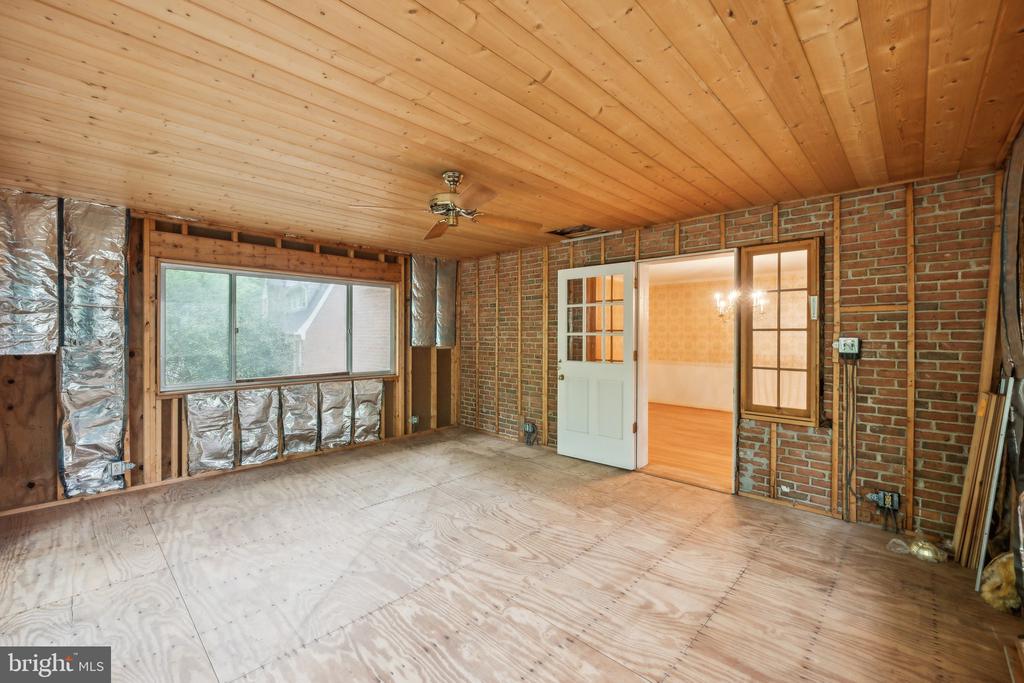 7604 HACKAMORE