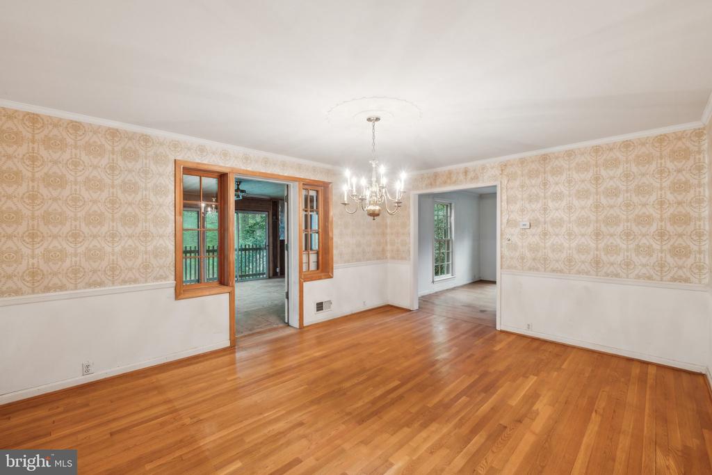7604 HACKAMORE