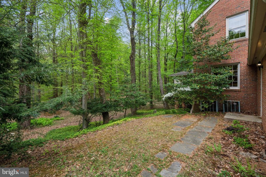 7604 HACKAMORE