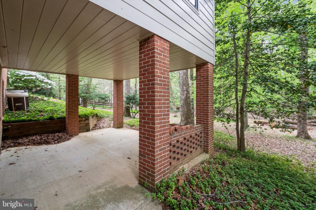 7604 HACKAMORE