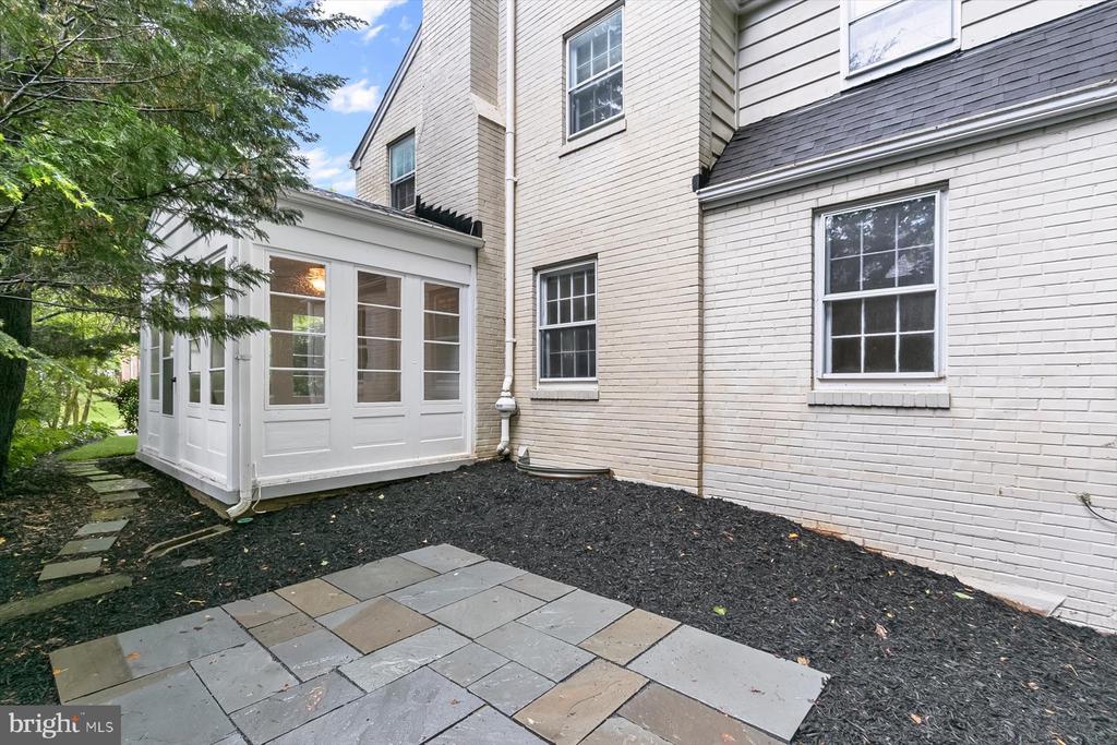 5910 COBALT ROAD