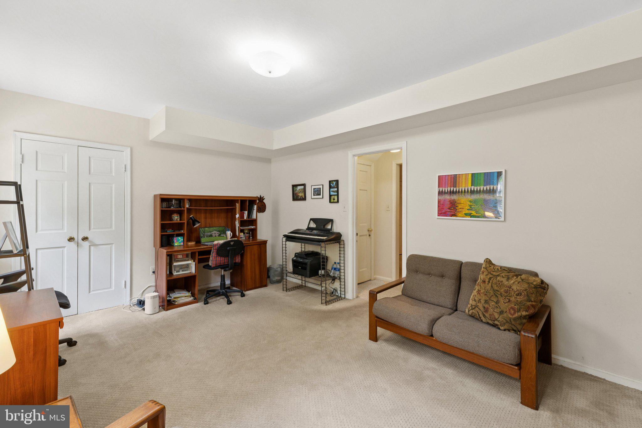 7605 HACKAMORE DRIVE