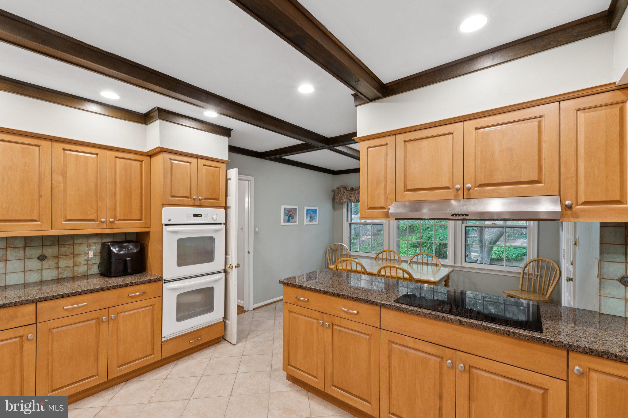 7605 HACKAMORE DRIVE