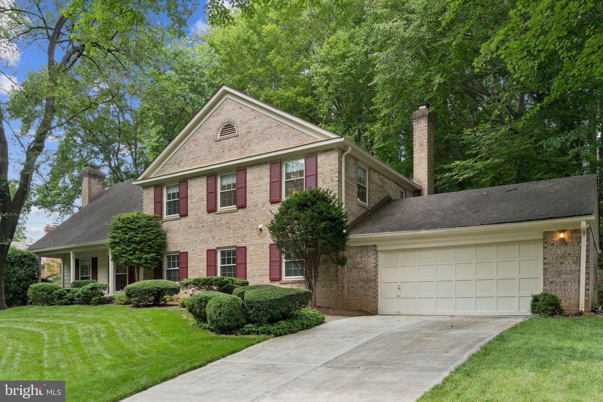 7605 HACKAMORE DRIVE