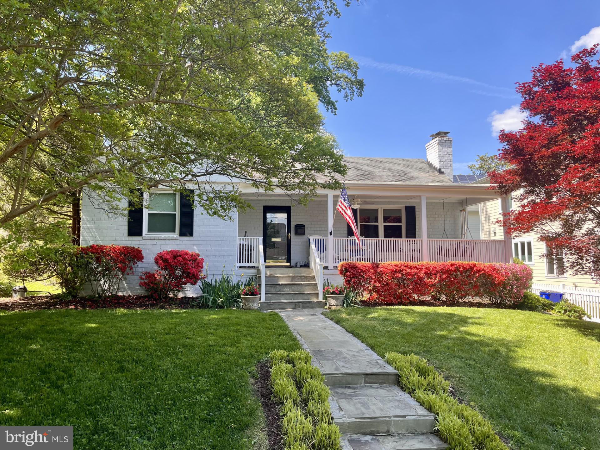 5803 CLEVES LANE