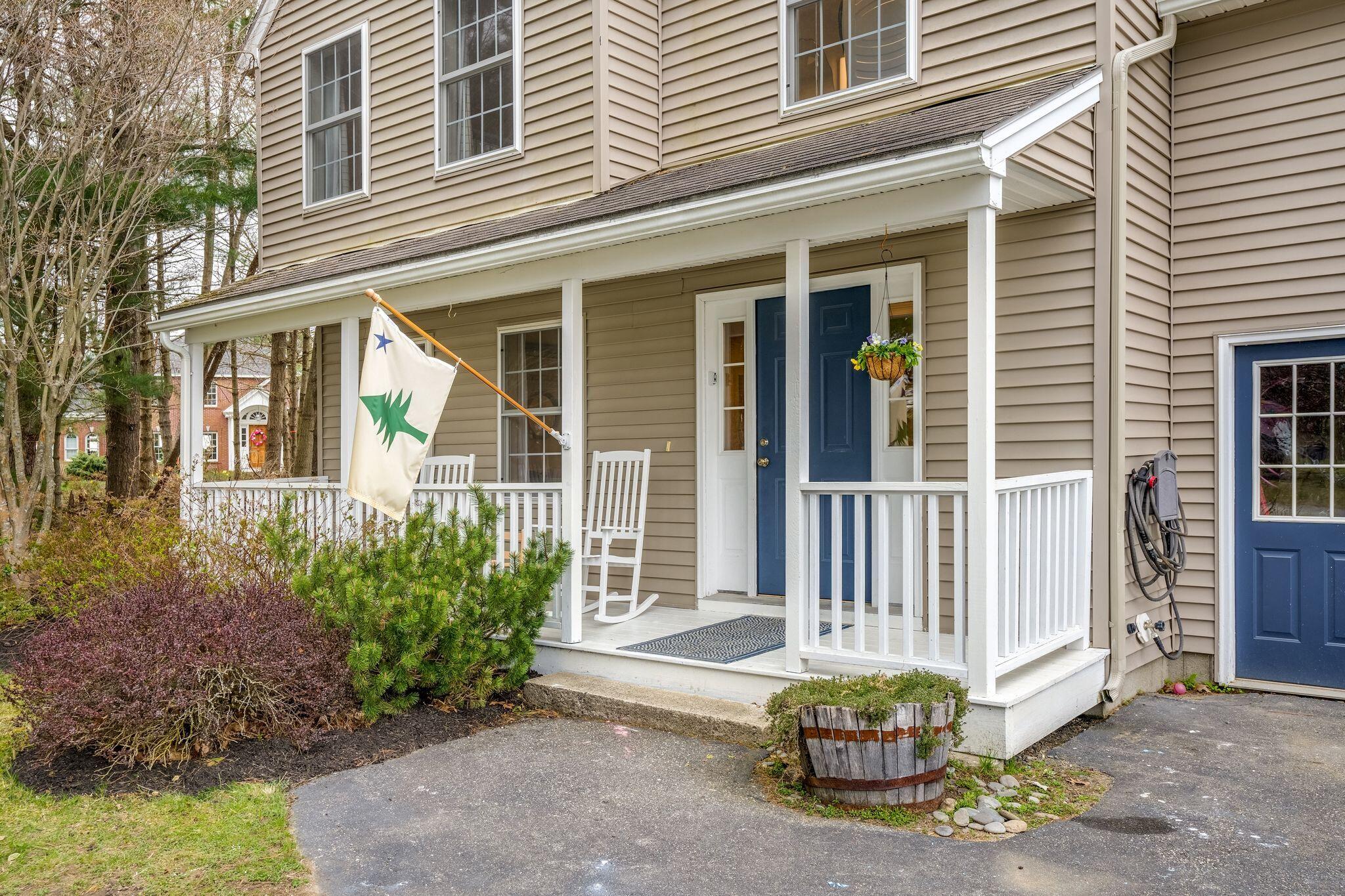 214 Black Point Road