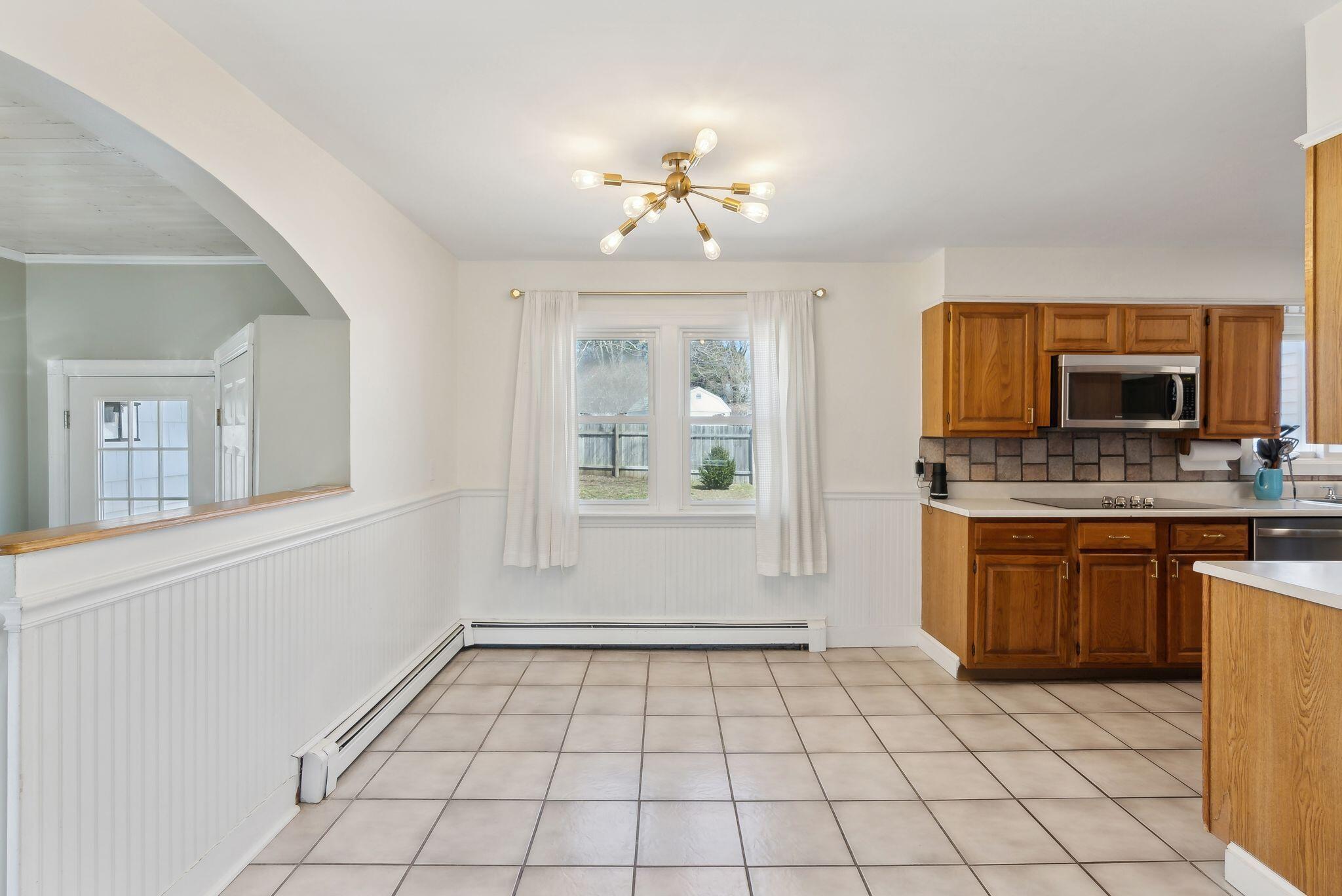 73 Maple Avenue