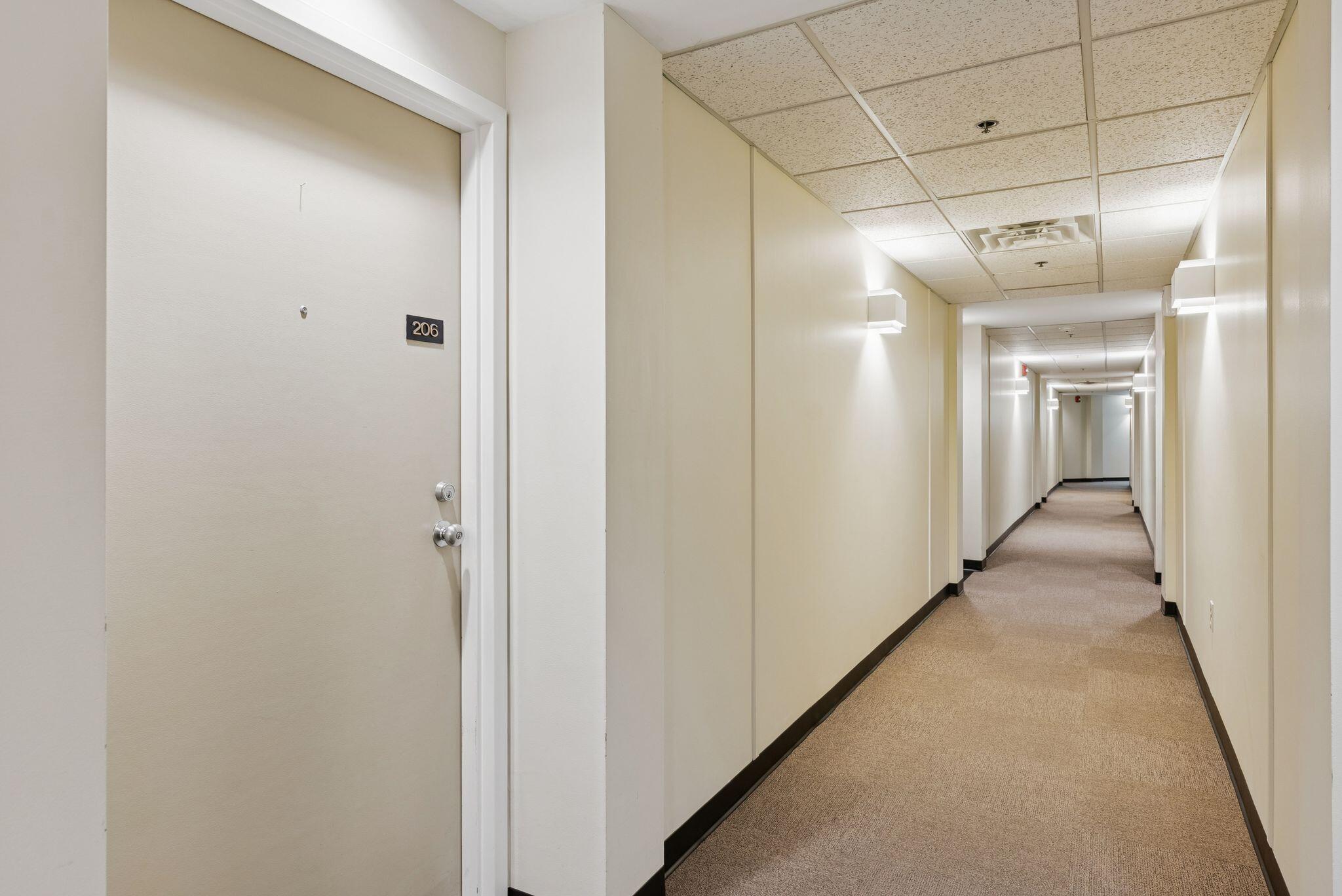 148 Breakwater Drive, 206