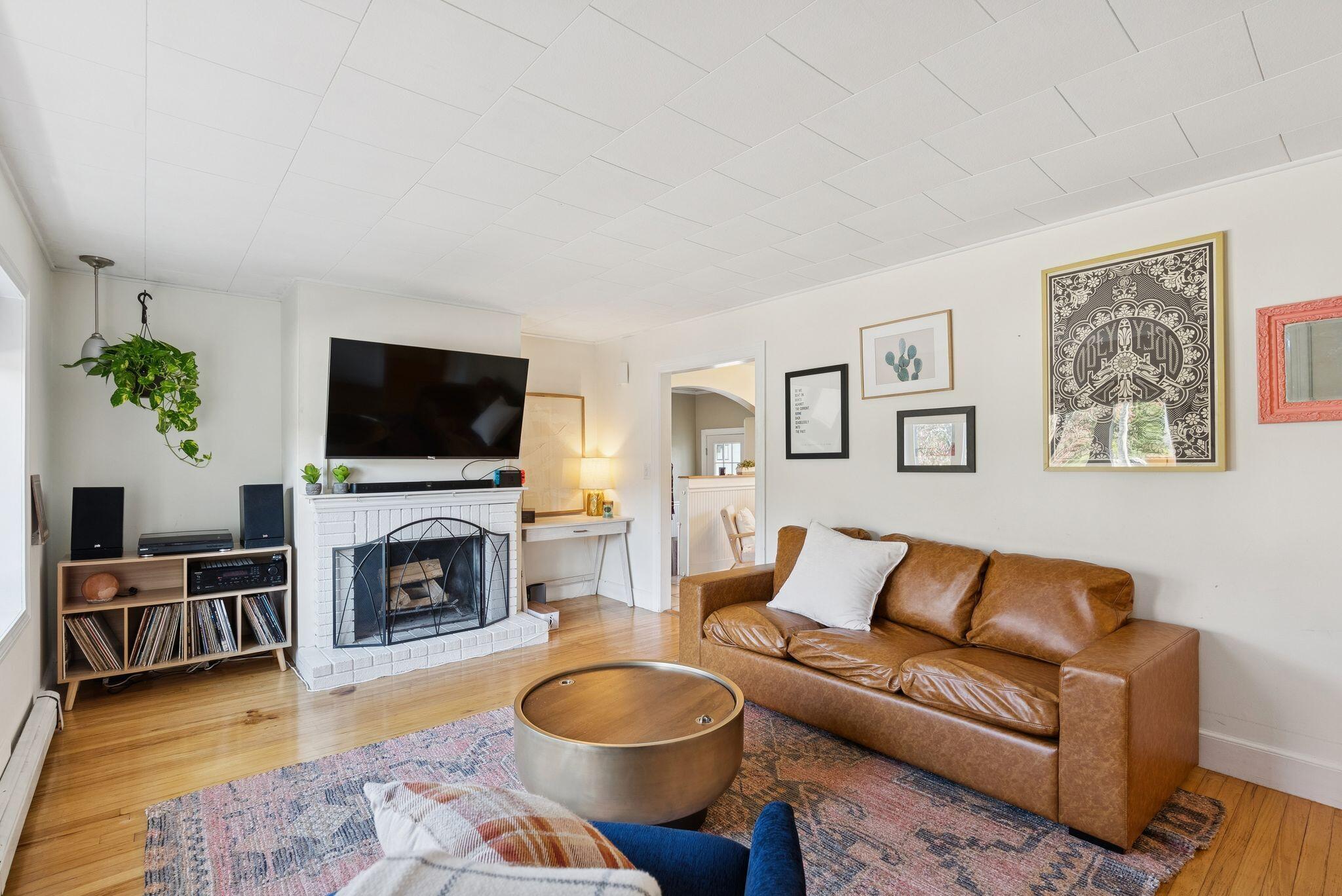 73 Maple Avenue