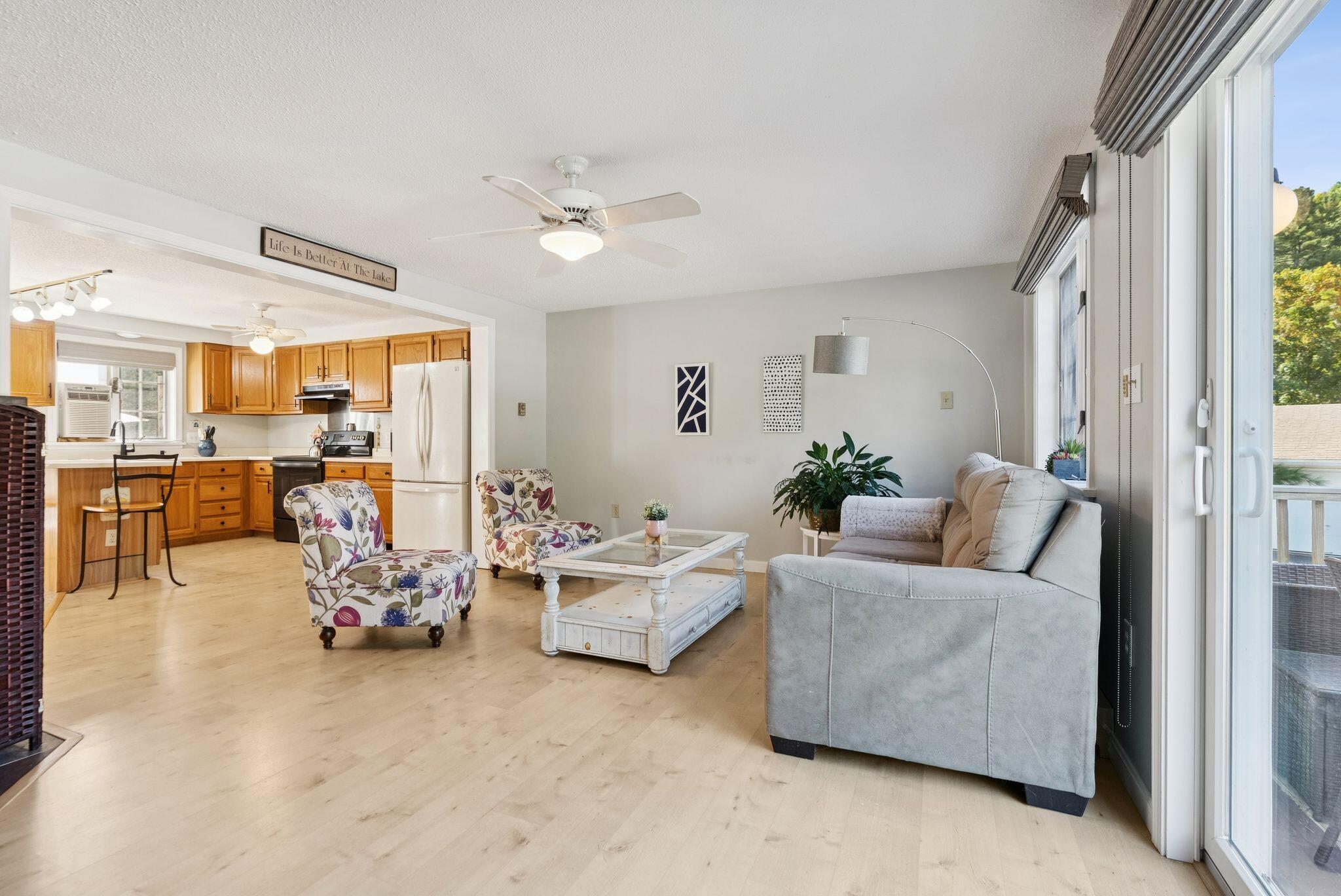 83 Hydrangea Circle, 11