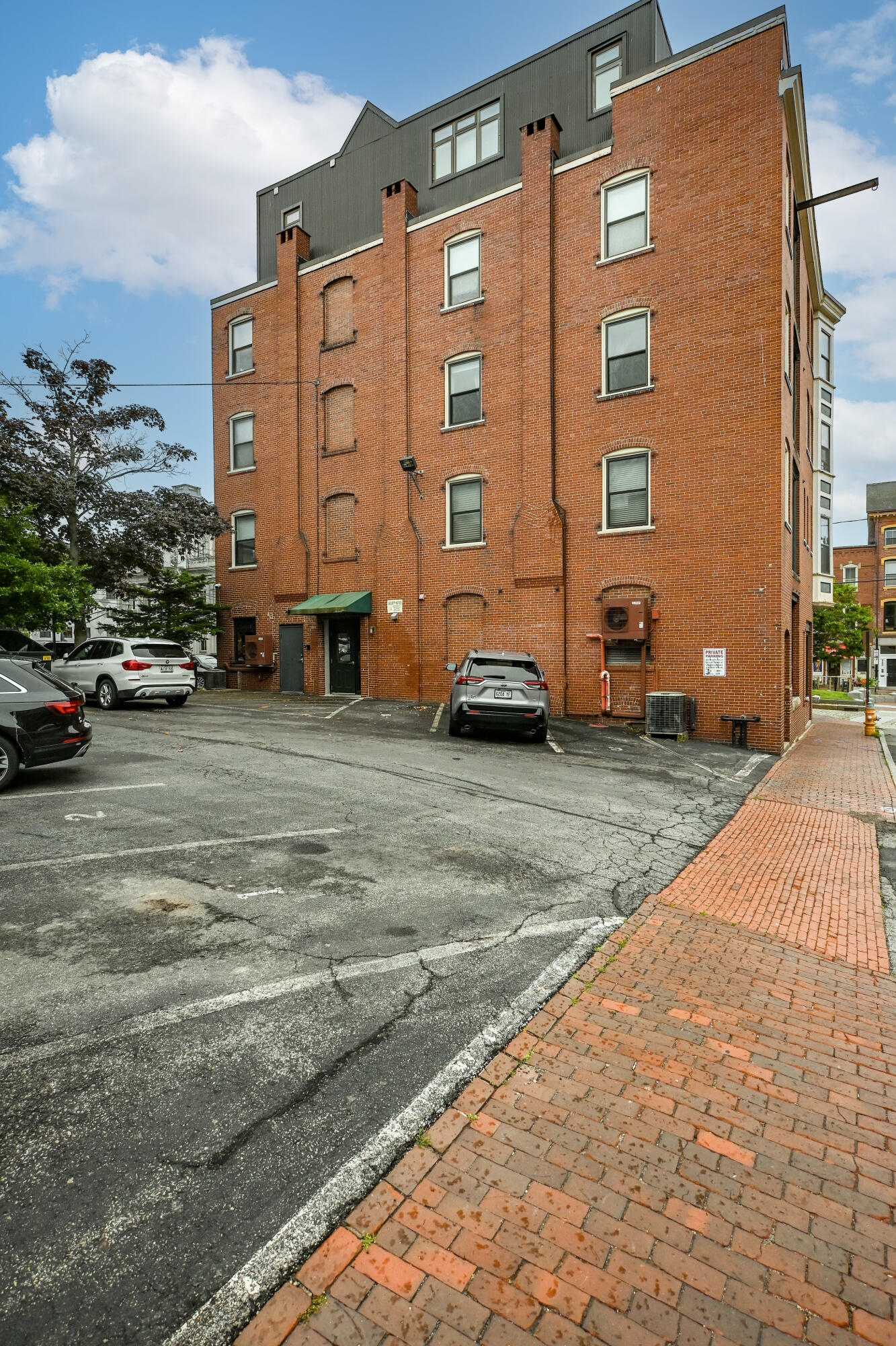 341 Fore Street 6