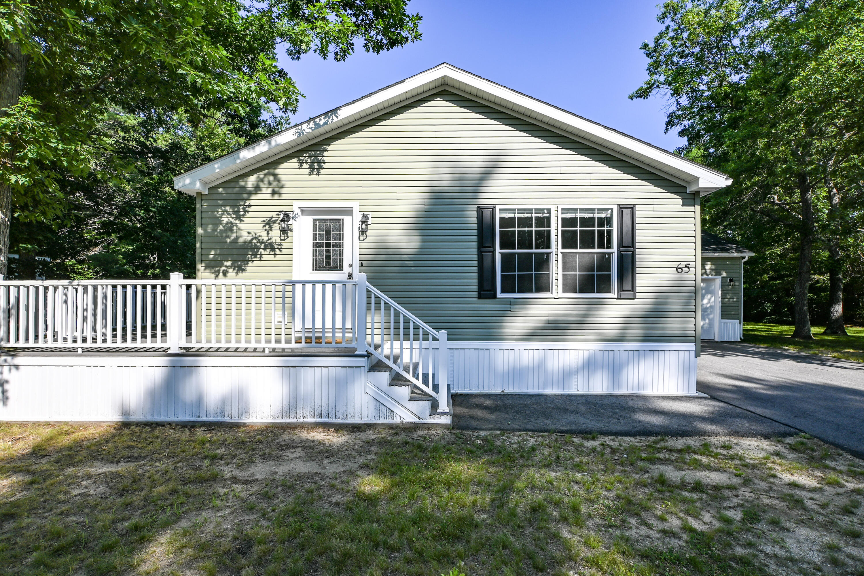 65 Golden Era Circle