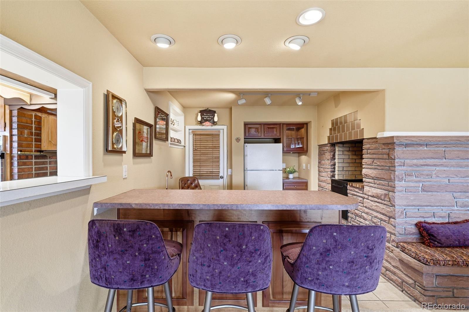 7474 Broadview Drive