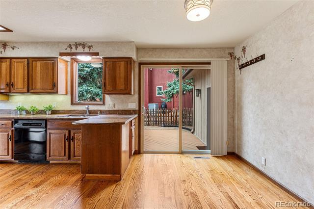 15730 Sandtrap Way