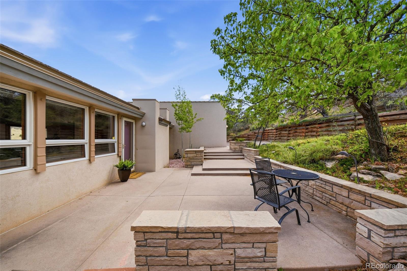 6070 Crestbrook Drive