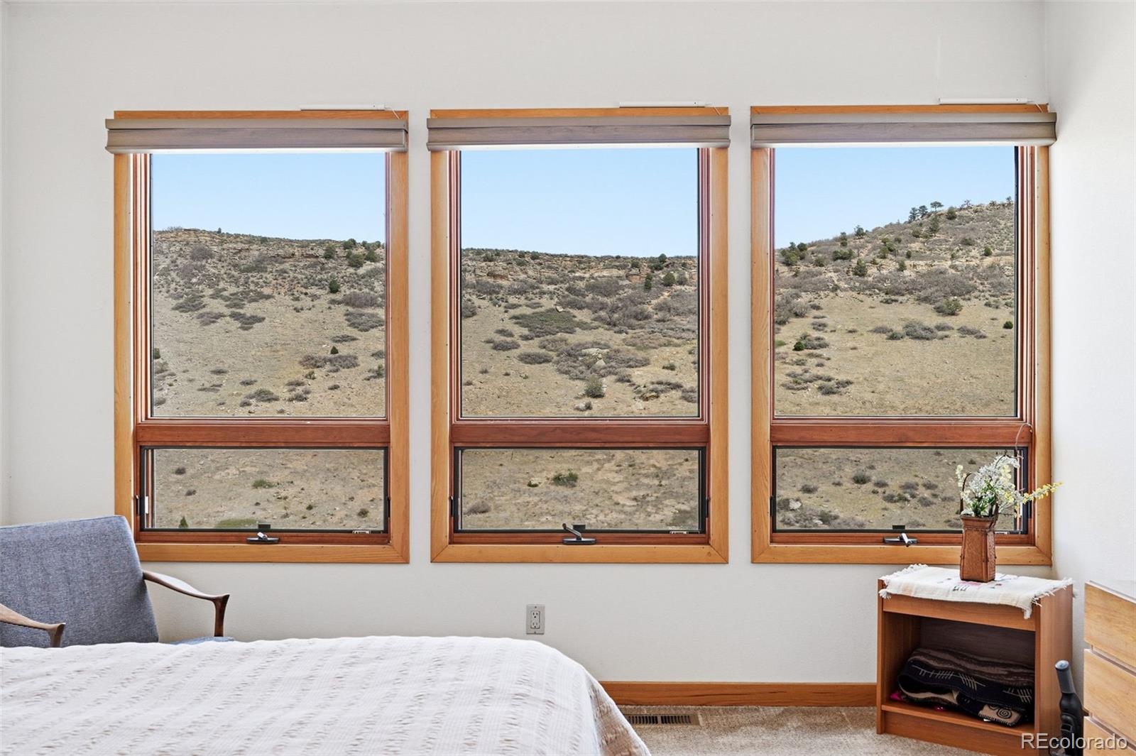 6070 Crestbrook Drive