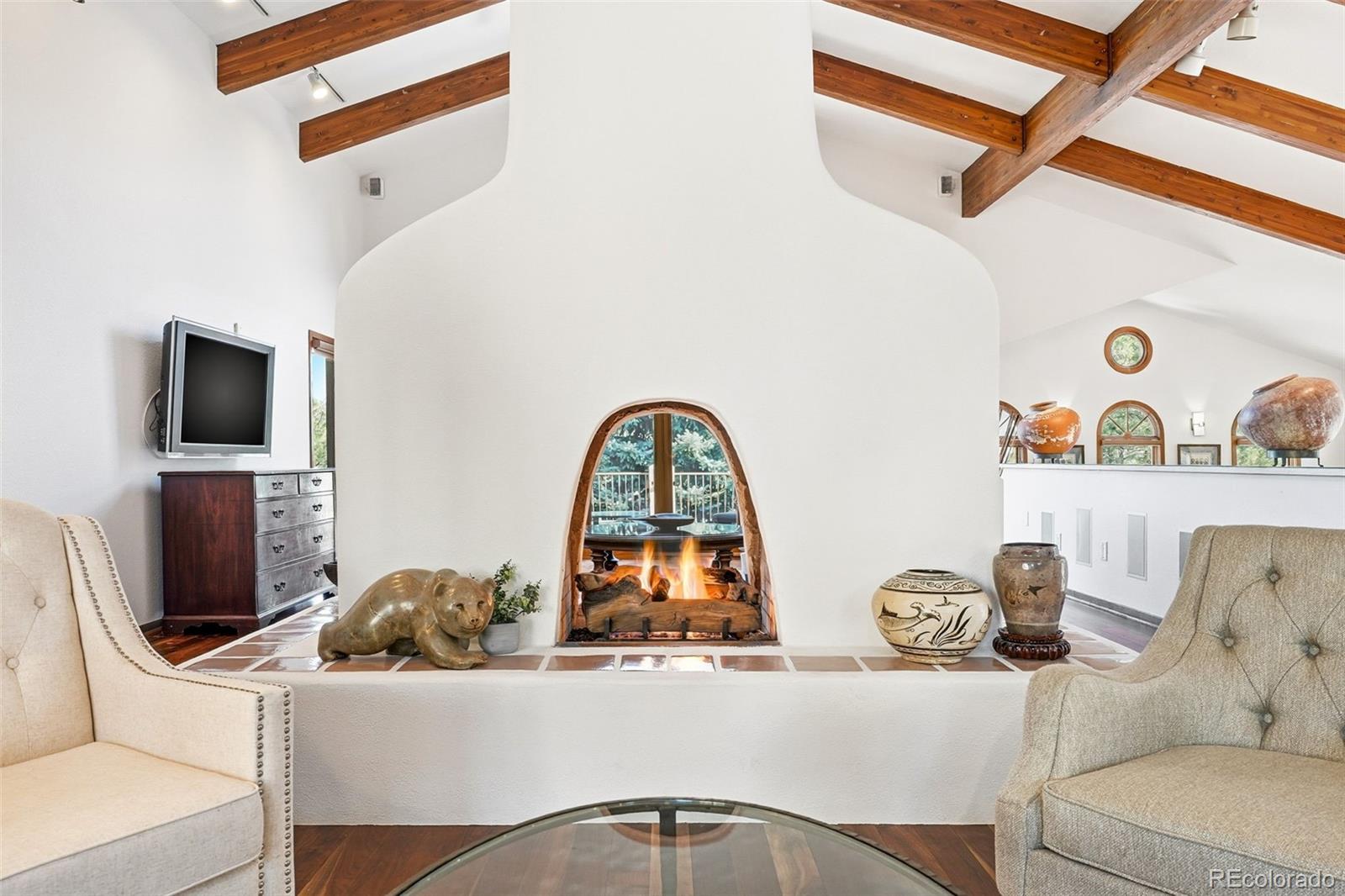 5904 Meadowbrook Drive