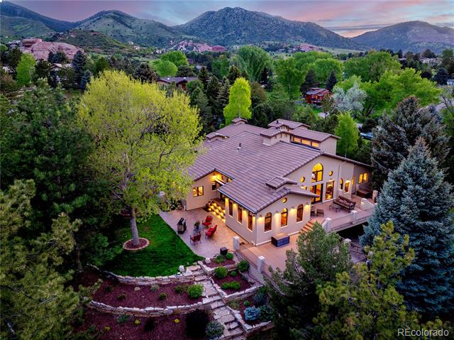 5904 Meadowbrook Drive