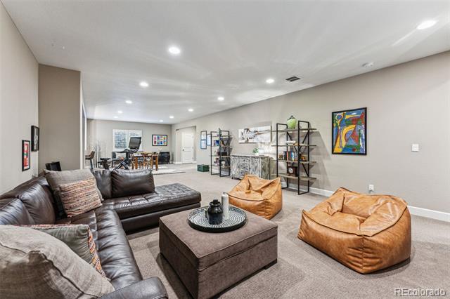 4937 Hogback Ridge Road