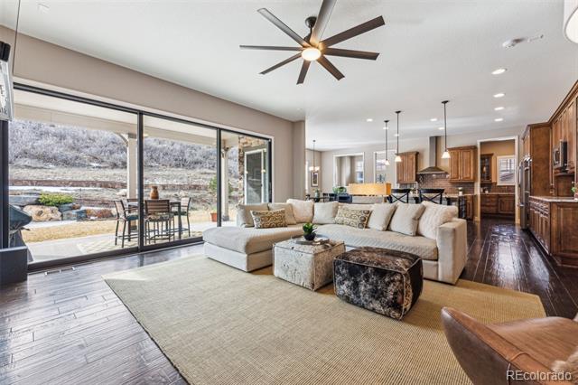 4937 Hogback Ridge Road